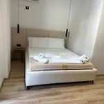 Vola 4* סרנדה