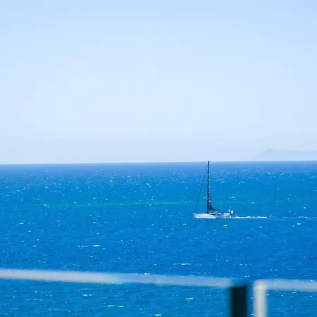Vola ホテル Sarandë