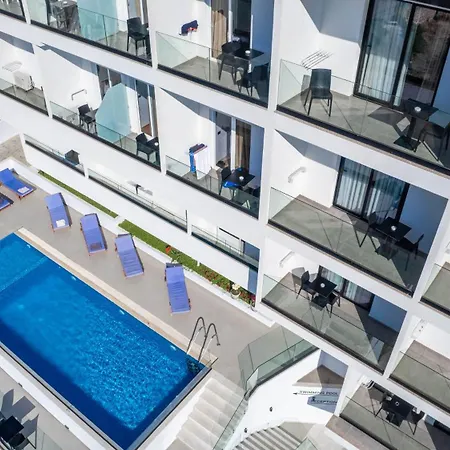 Otel Vola