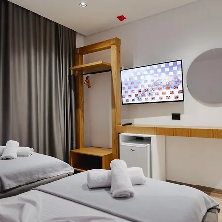 Hotel Vola 4*
