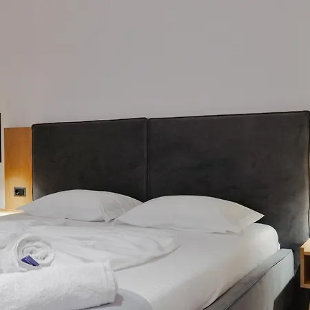 Vola 4*