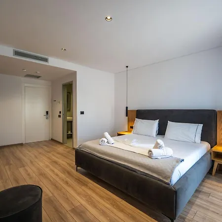 Hotel Vola
