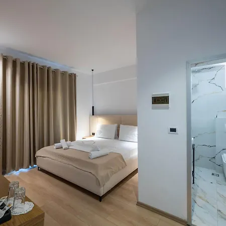 Hotel Vola 4*