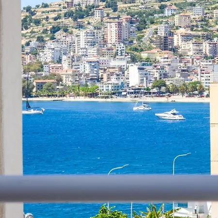 Vola Hotel 4*