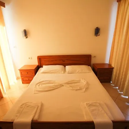 Hotel Vola 4*